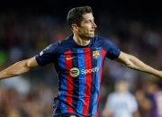 雷火电竞亚洲先驱-包含皇马险胜里昂，莱万补时绝平亚洲杯的词条