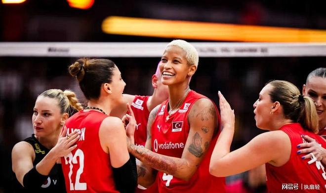 包含土耳其轻取日本,布鲁诺一己之力扛起全队的词条 包含土耳其轻取日本,布鲁诺一己之力扛起全队的词条