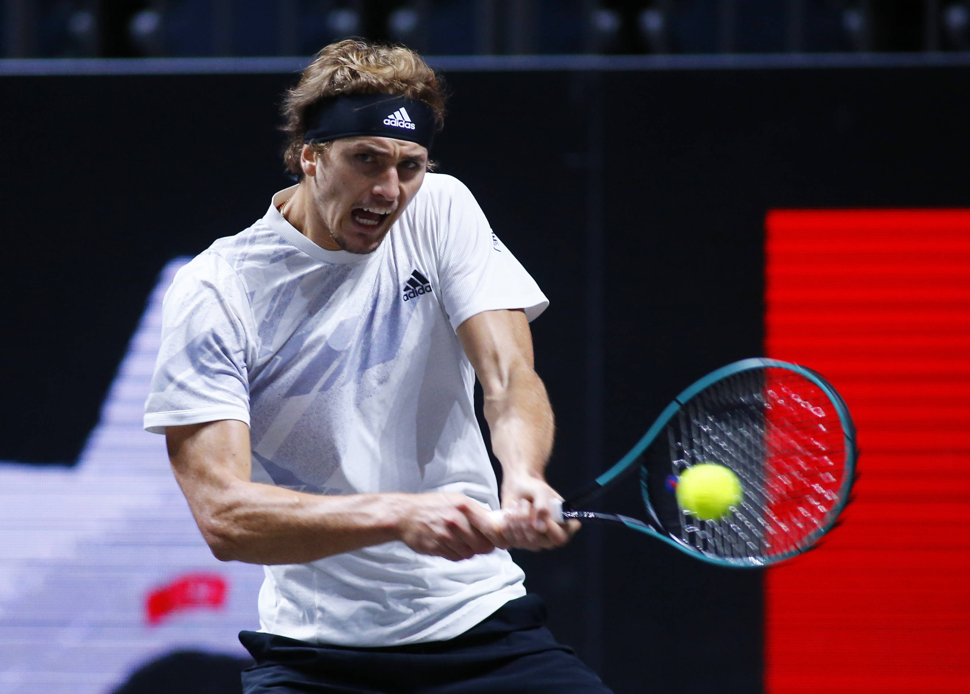 包含世界网球队绝杀美国网球队,兹维列夫打破历史纪录的词条 包含世界网球队绝杀美国网球队,兹维列夫打破历史纪录的词条